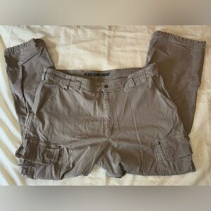 Duluth Trading Co. Flex Fire Hose Cargo Pants 44x32(actual 44x31) Utility Tan